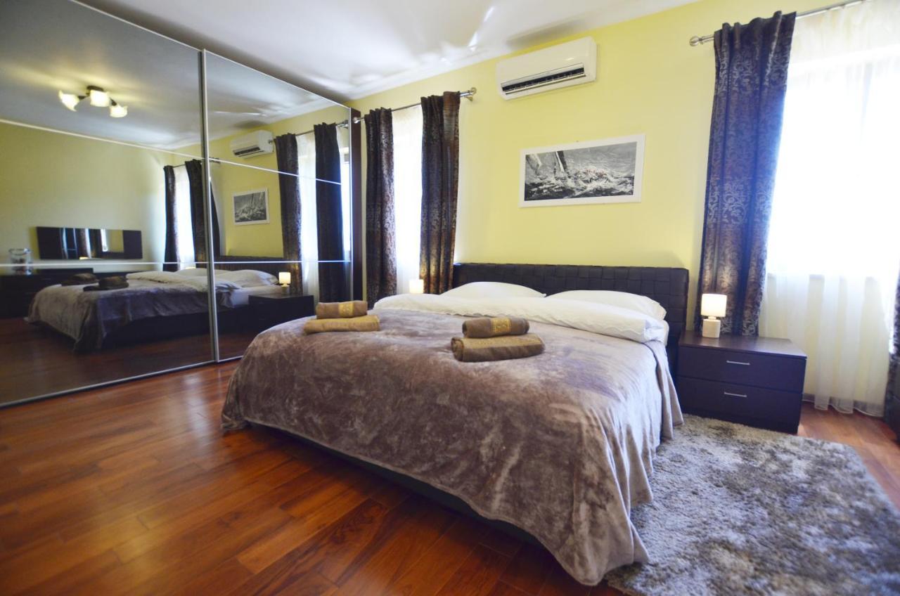 רוביני Apartment Delux מראה חיצוני תמונה
